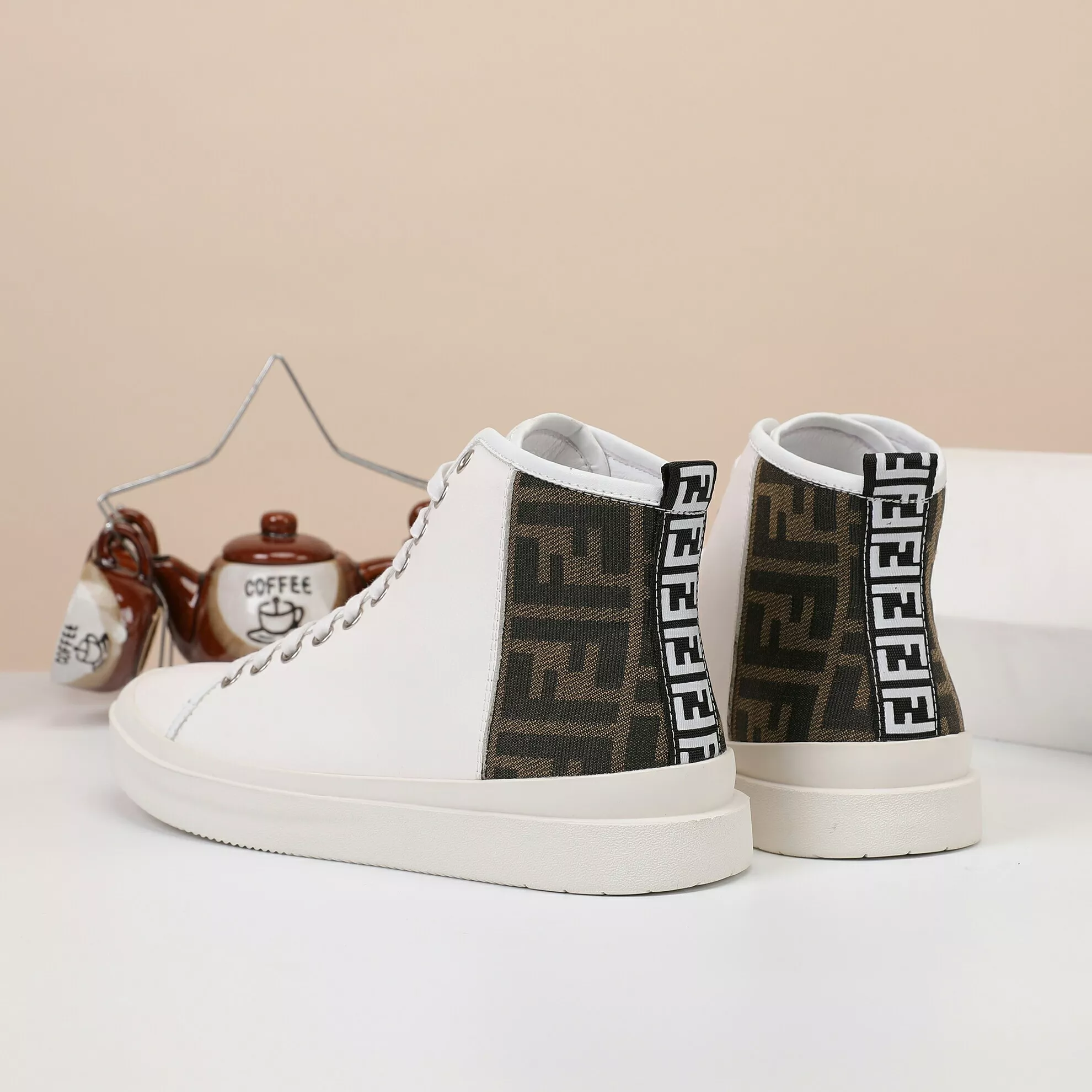 fendi high tops decontractees chaussures pour homme s_12740364